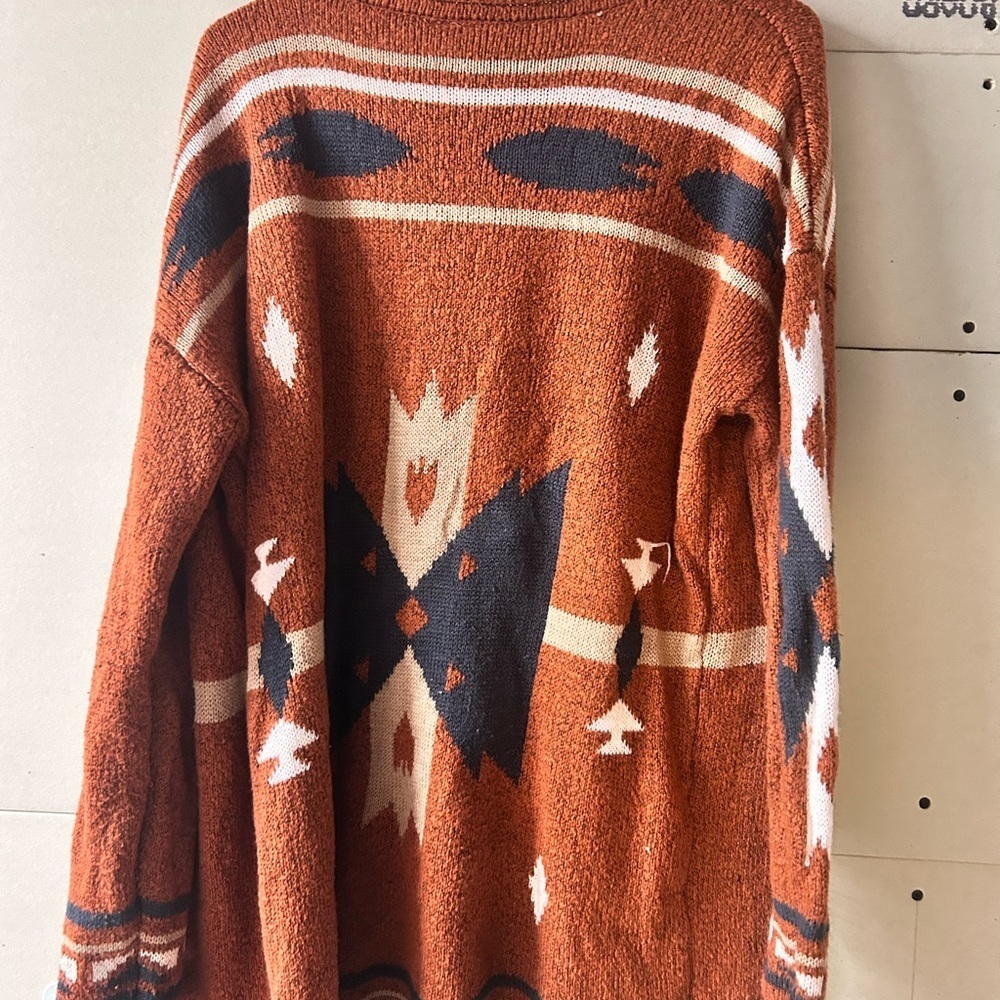 Rue 21 Women's Aztec Pattern Sweater - Rust and Navy - Picture 3 of 4